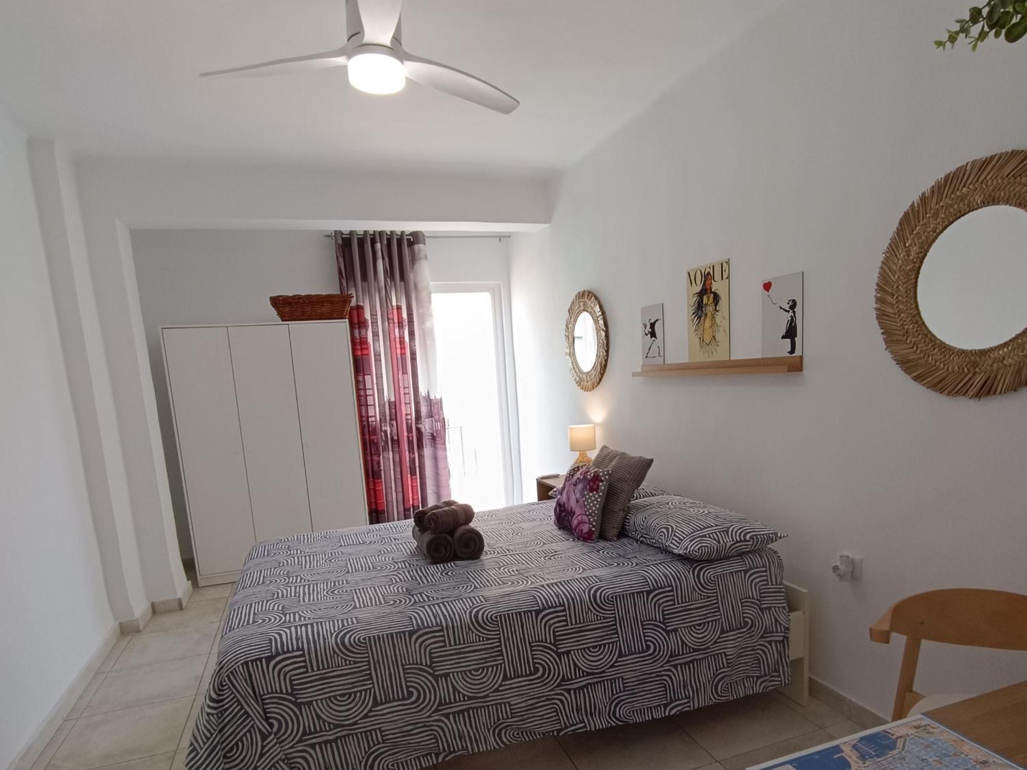 Room Alicante Center Экстерьер фото